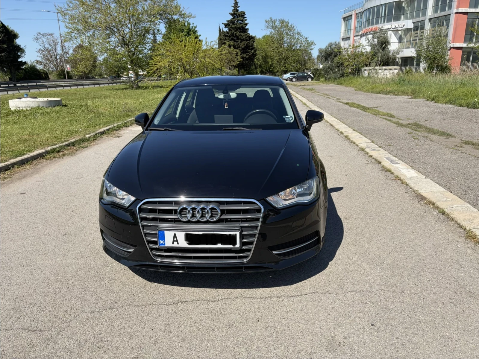 Audi A3 Sportsback, снимка 2 - Автомобили и джипове - 54445498