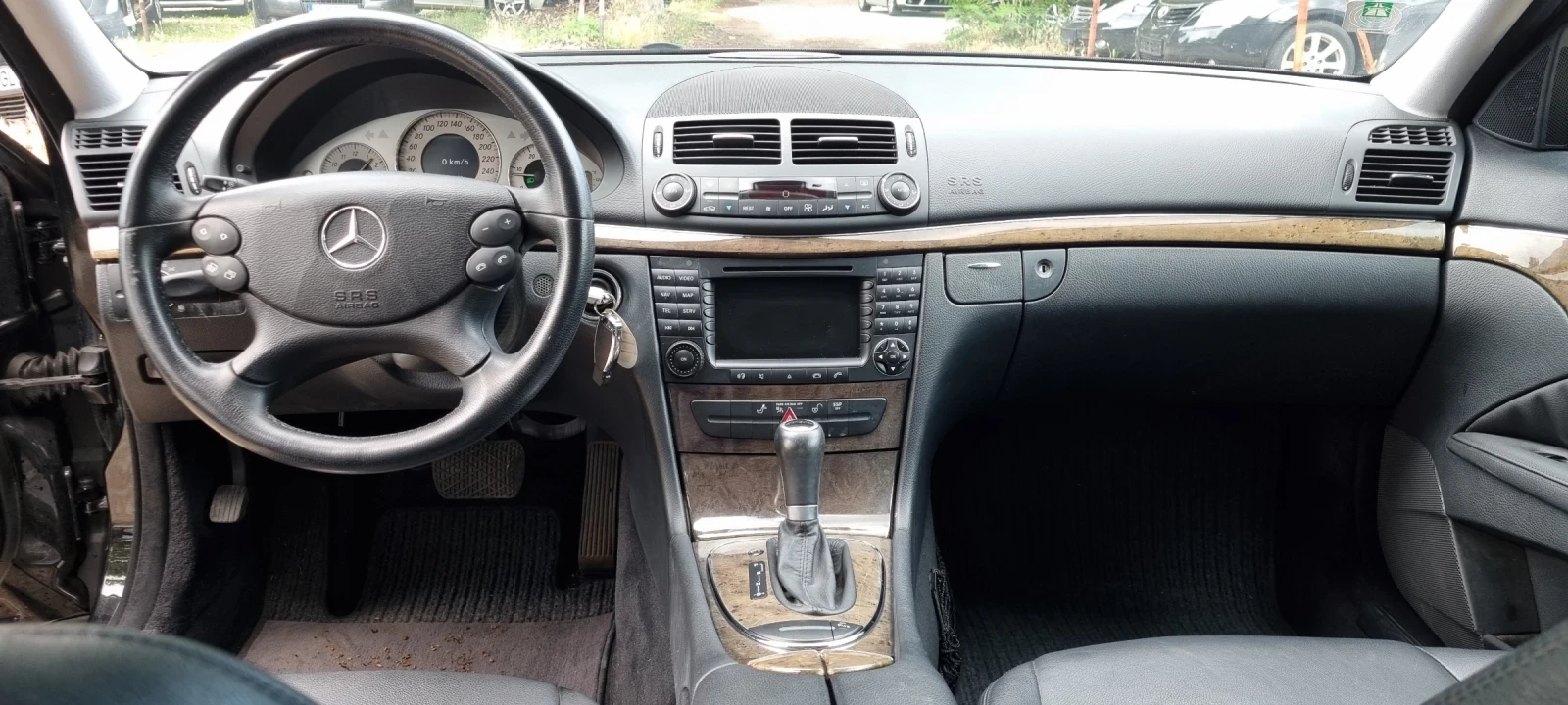 Mercedes-Benz E 320 EVO, снимка 10 - Автомобили и джипове - 54837049
