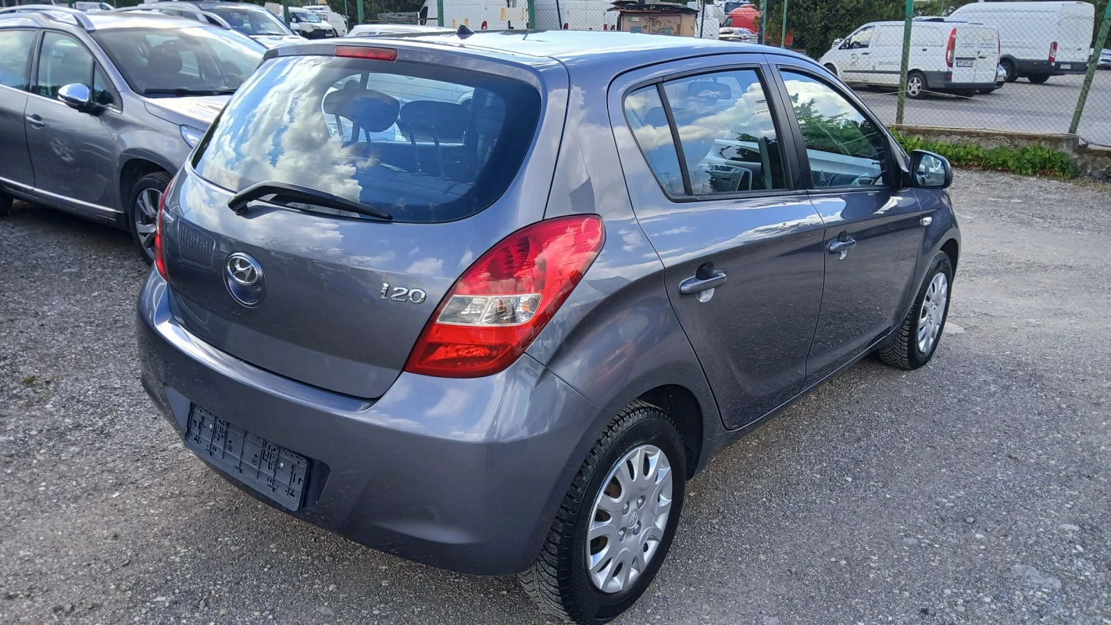 Hyundai I20 1, 25i, снимка 4 - Автомобили и джипове - 54891836