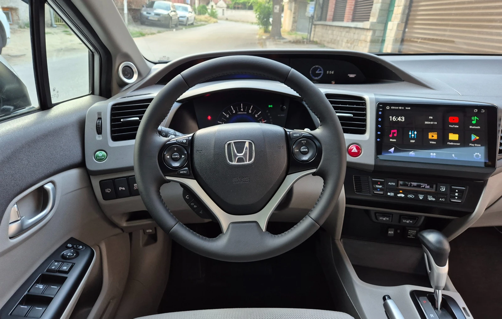 Honda Civic 1.8i-EXECUTIVE-AVTOMAT-NAVI-veriga-нов-japan, снимка 17 - Автомобили и джипове - 55074487