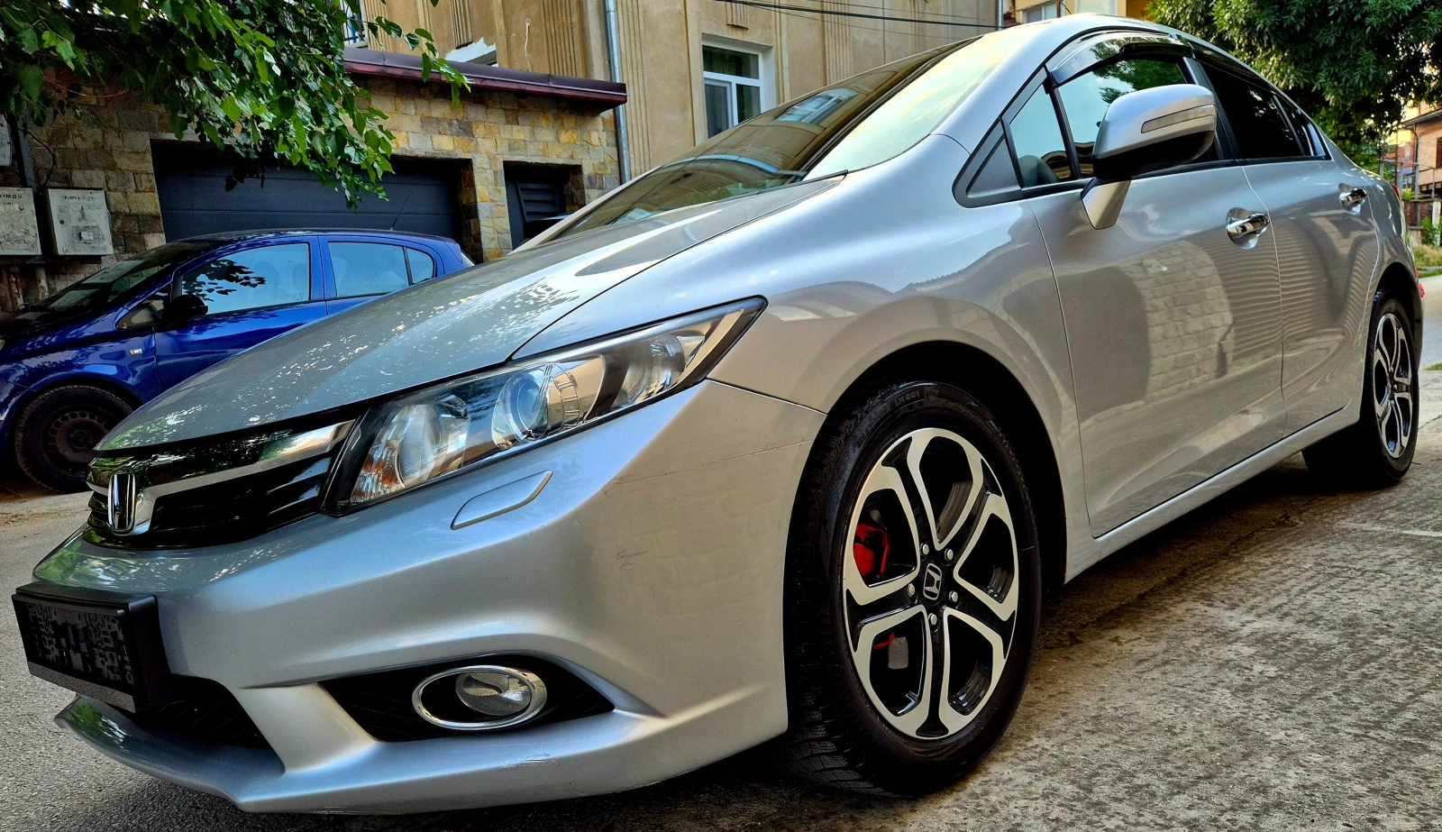 Honda Civic 1.8i-EXECUTIVE-AVTOMAT-NAVI-veriga-нов-japan