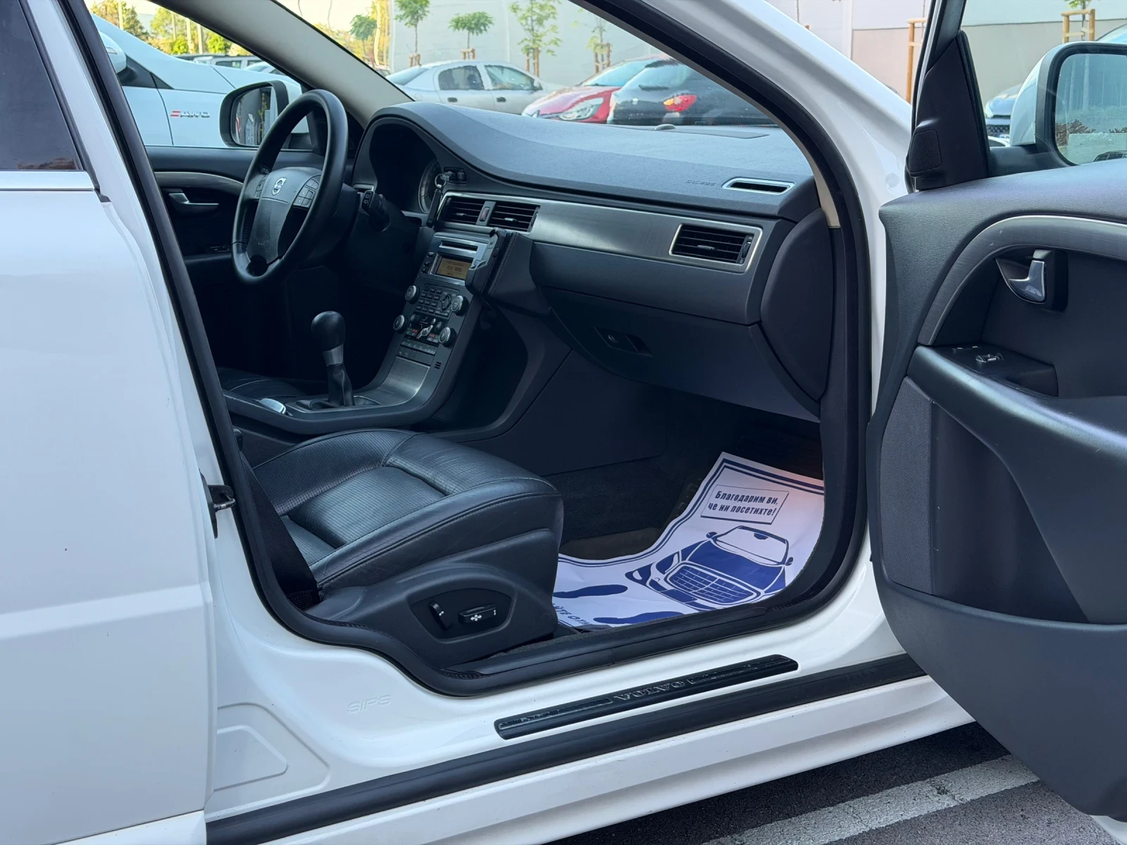 Volvo V70 2.4D5 185к.с * 4х4* * Ръчка* * Обдухване* , снимка 9 - Автомобили и джипове - 55095670