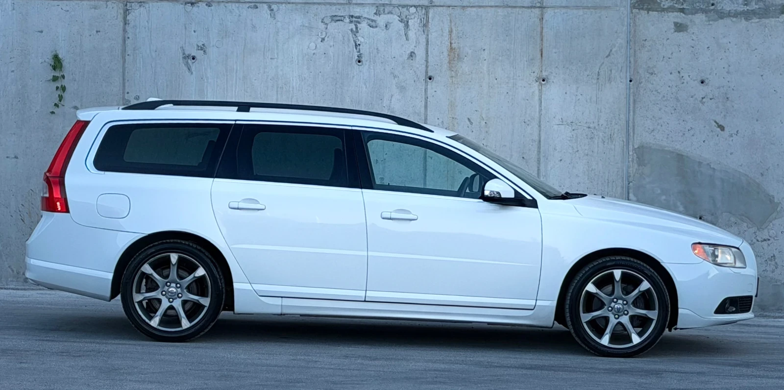 Volvo V70 2.4D5 185к.с * 4х4* * Ръчка* * Обдухване* , снимка 6 - Автомобили и джипове - 55095670