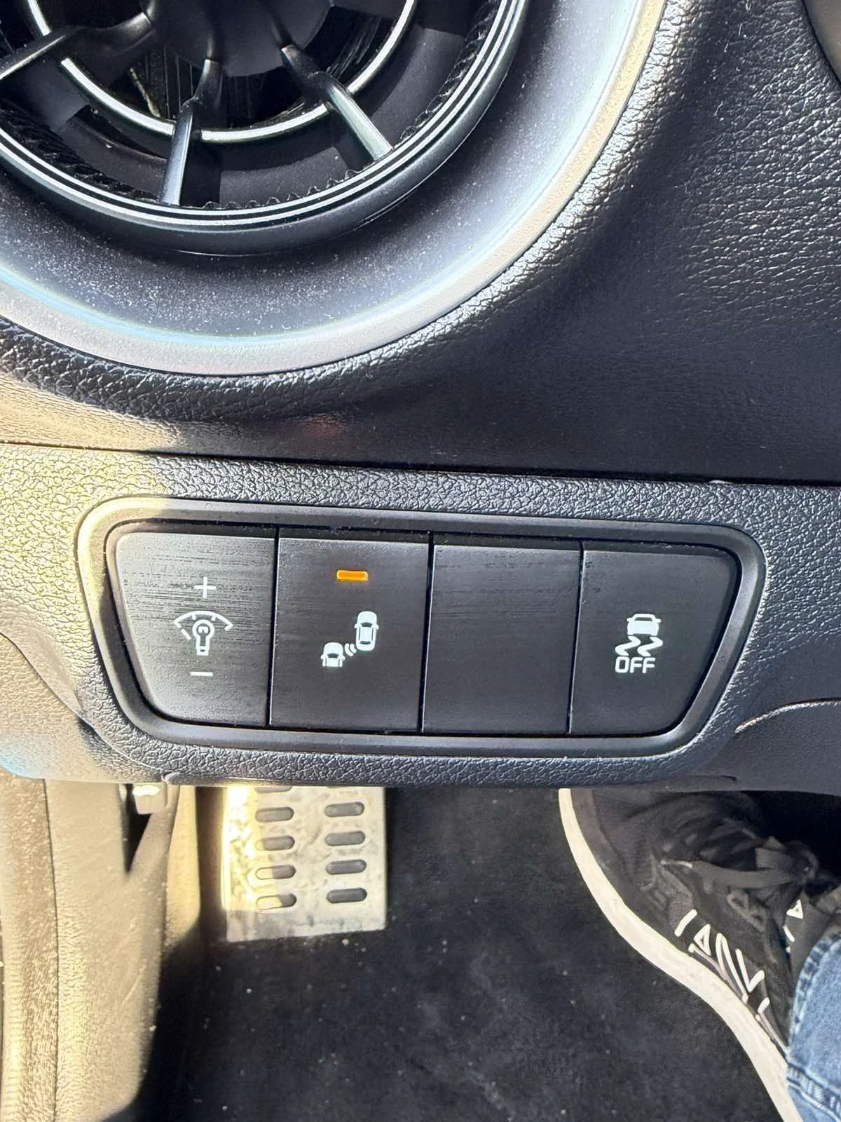 Kia Forte GT Line, снимка 11 - Автомобили и джипове - 55630693