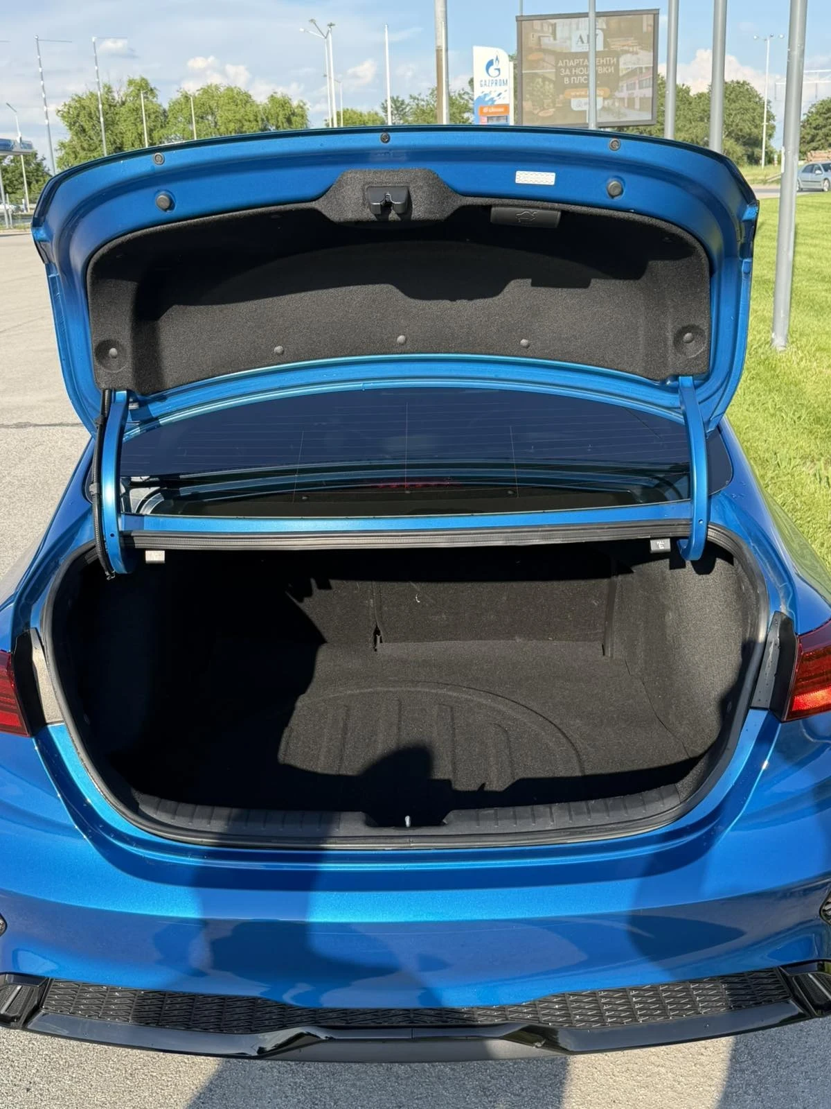 Kia Forte GT Line, снимка 7 - Автомобили и джипове - 55630693