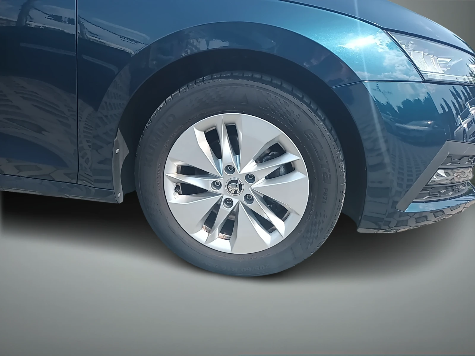 Skoda Octavia 1.5TSI / 6MT, снимка 7 - Автомобили и джипове - 55798432