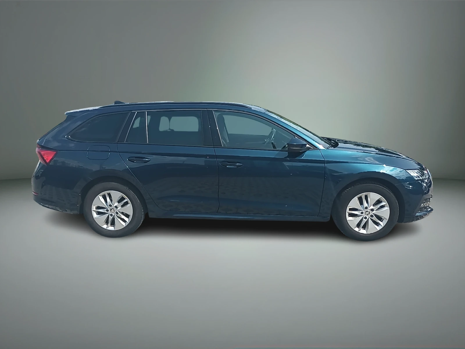 Skoda Octavia 1.5TSI / 6MT, снимка 6 - Автомобили и джипове - 55798432