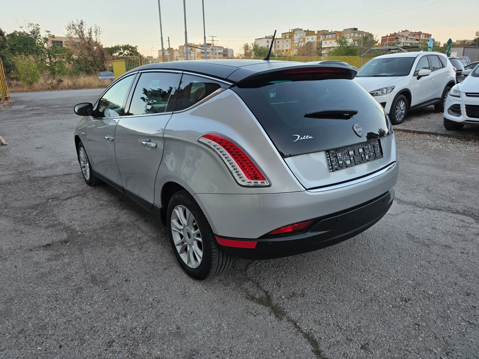 Lancia Delta 1.6M-JET KLIMA ITALY , снимка 7 - Автомобили и джипове - 56216772