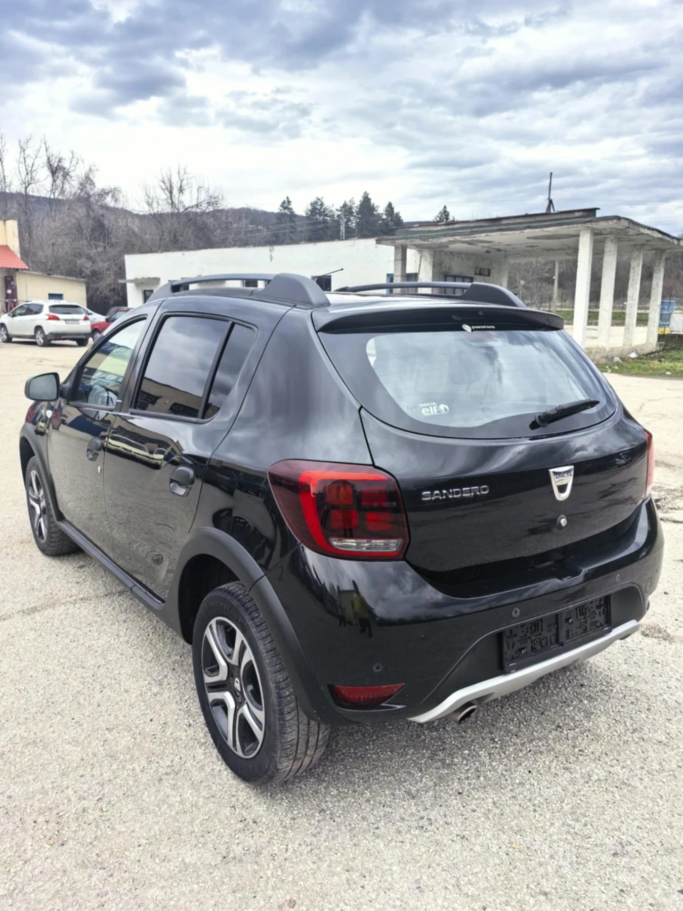 Dacia Sandero, снимка 3 - Автомобили и джипове - 56406701