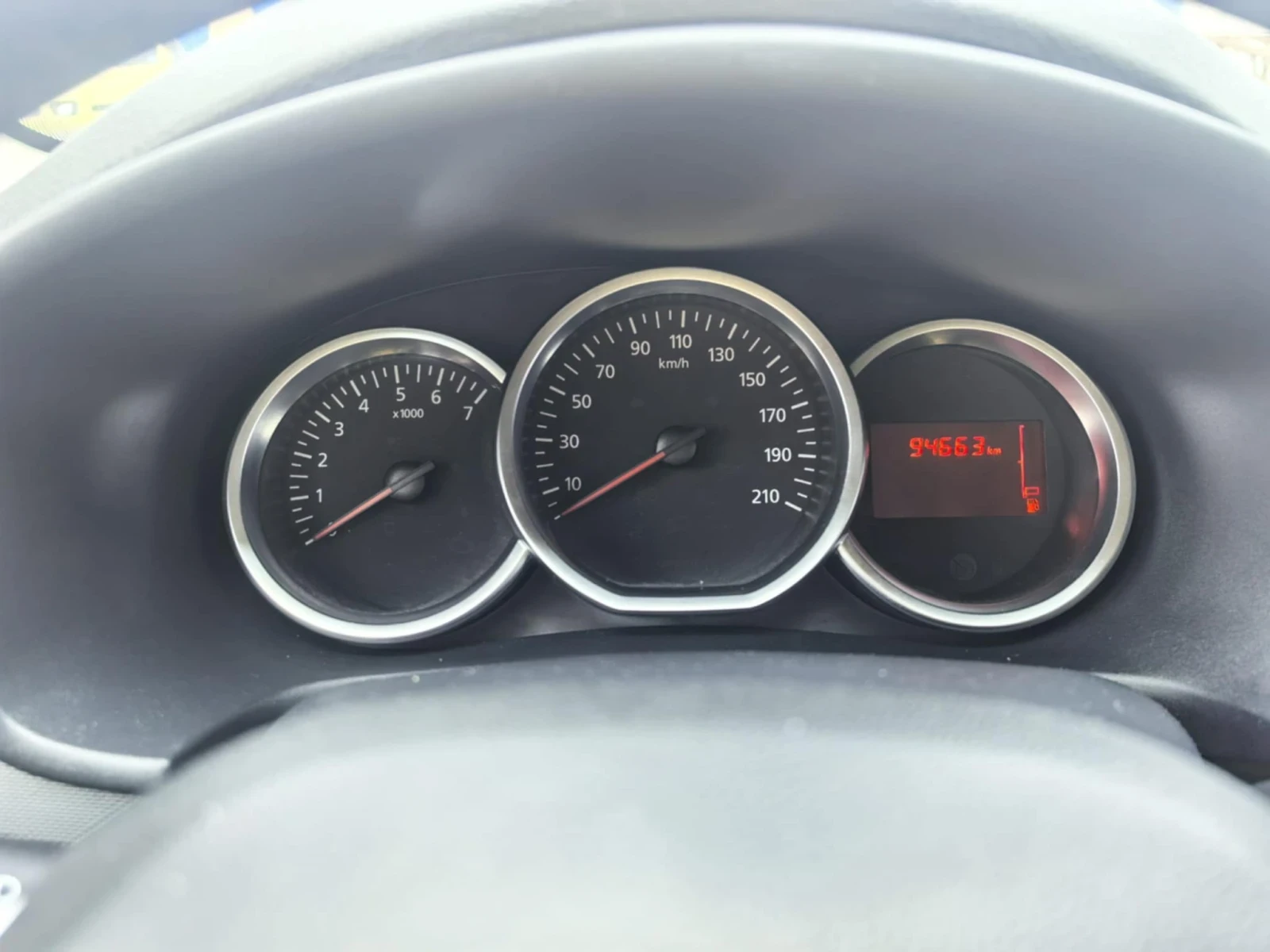 Dacia Sandero, снимка 6 - Автомобили и джипове - 56406701