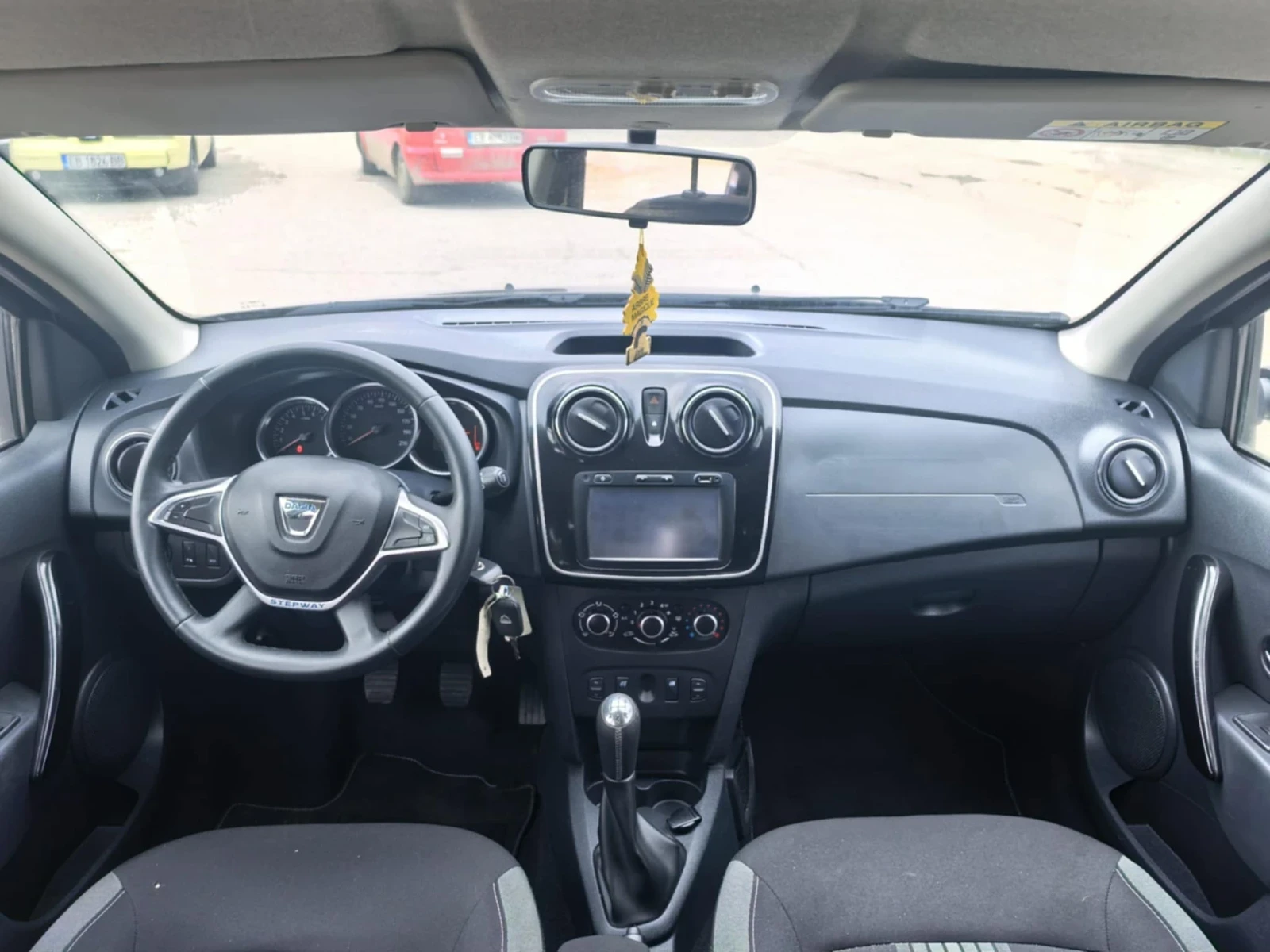 Dacia Sandero, снимка 5 - Автомобили и джипове - 56406701