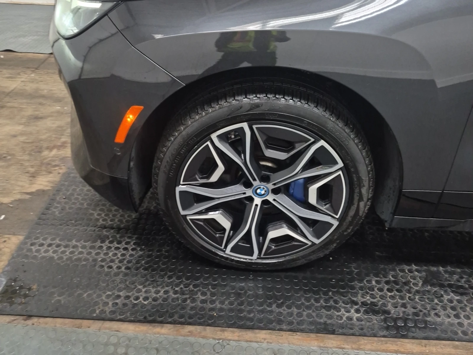 BMW iX  Xdrive40 | Mobile.bg � ����������� 5