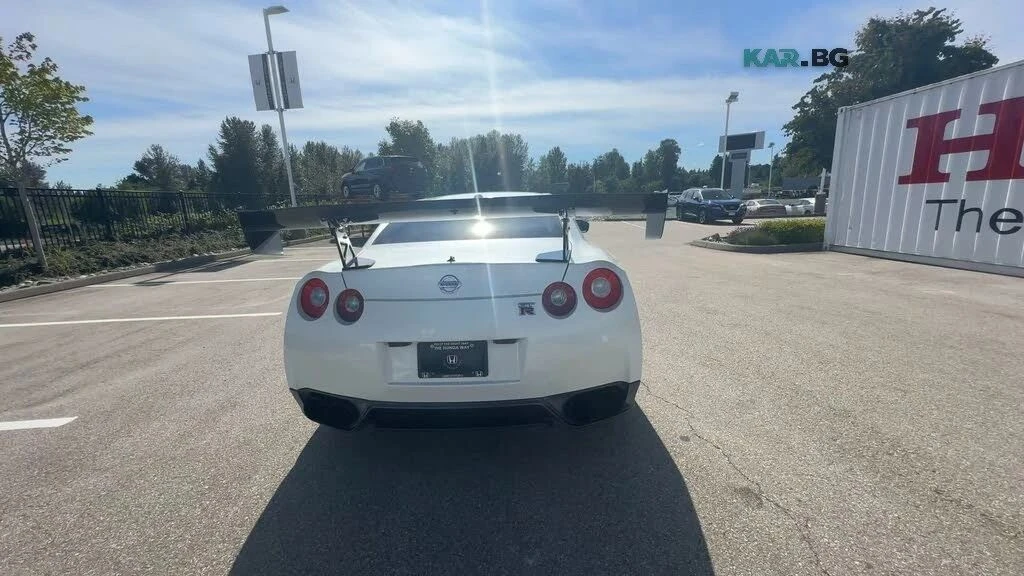 Nissan Gt-r, снимка 7 - Автомобили и джипове - 56710972