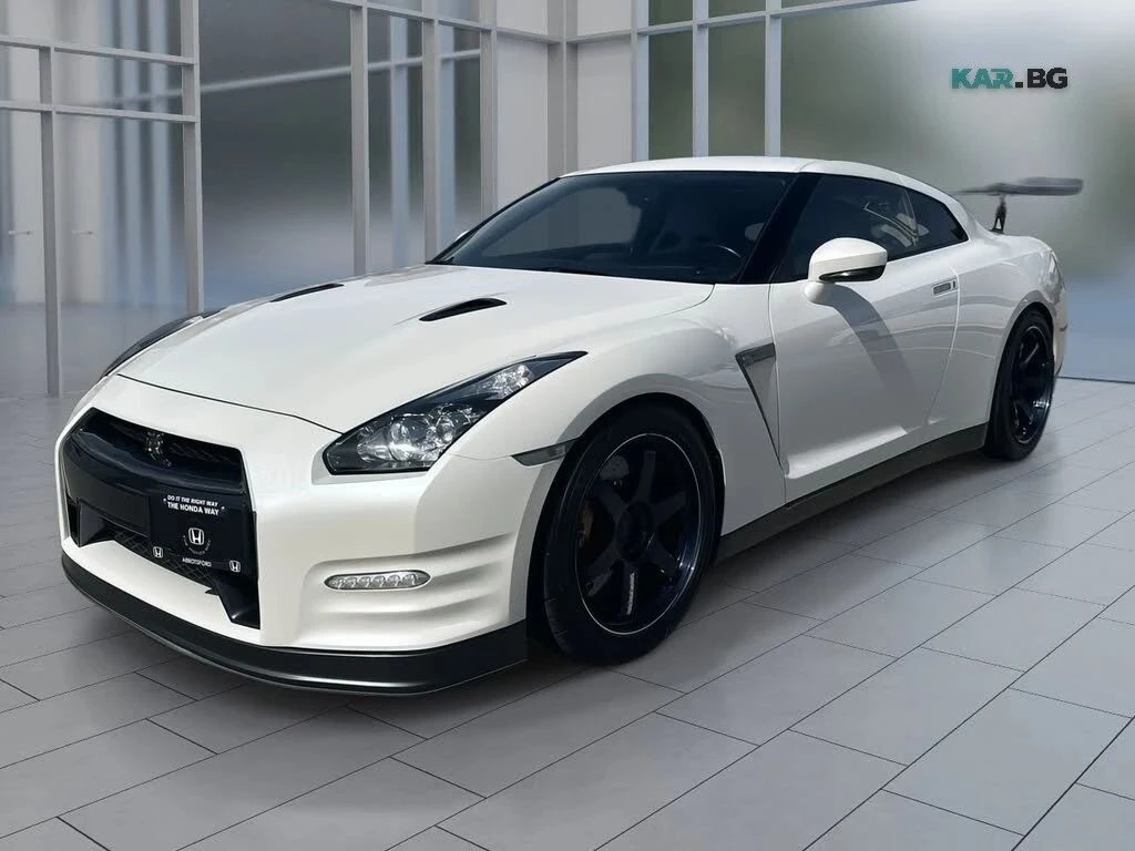 Nissan Gt-r, снимка 2 - Автомобили и джипове - 56710972