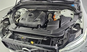 Volvo XC60 T8 R-design | ПАНОРАМА | 360 КАМЕРА | HEAD-UP | , снимка 6