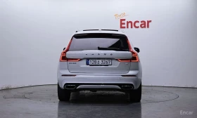 Volvo XC60 T8 R-design | ПАНОРАМА | 360 КАМЕРА | HEAD-UP | , снимка 4