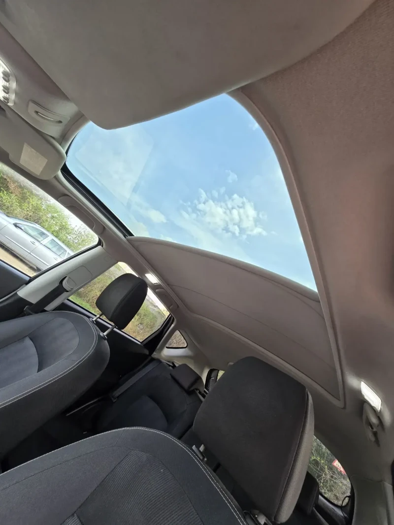 Nissan Qashqai 2.0L. 4х4/ Газ/Панорама/360 , снимка 11 - Автомобили и джипове - 52830699