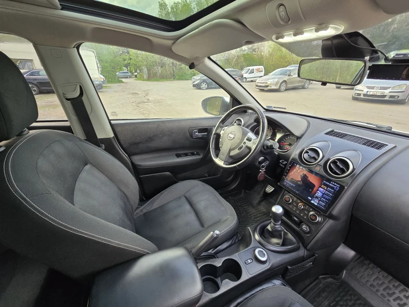 Nissan Qashqai 2.0L. 4х4/ Газ/Панорама/360 , снимка 7 - Автомобили и джипове - 52830699