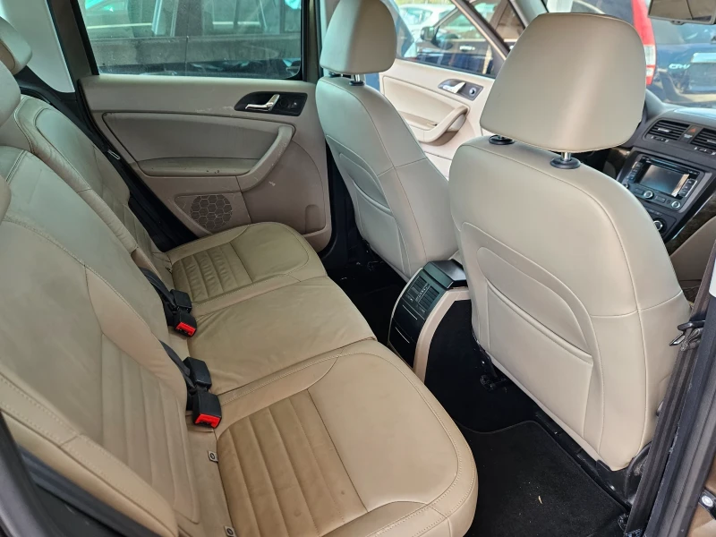 Skoda Yeti 2.0 d 150k.c, снимка 12 - Автомобили и джипове - 51352298