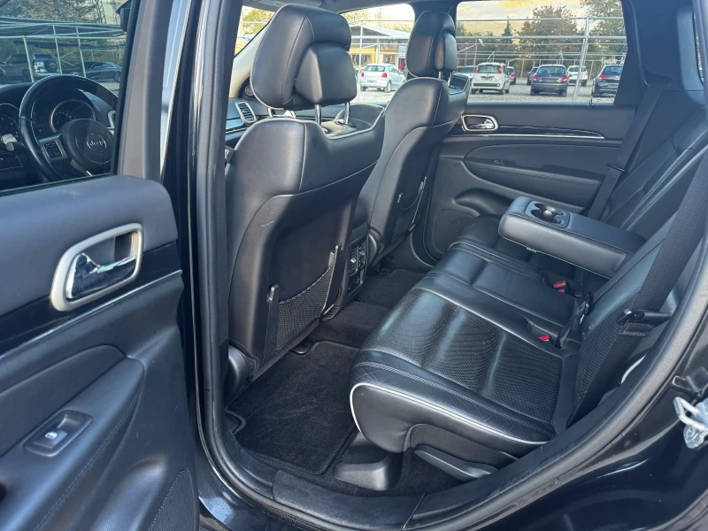 Jeep Grand cherokee 3.0CRD Overland, снимка 12 - Автомобили и джипове - 52130749