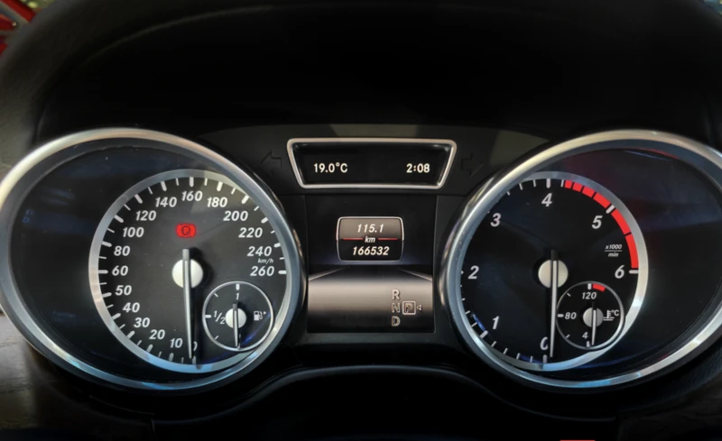 Mercedes-Benz GL 350 АВТОКРЕДИТ, снимка 15 - Автомобили и джипове - 52651906