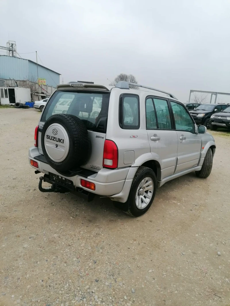 Suzuki Grand vitara 2.0 hdi, снимка 4 - Автомобили и джипове - 52856355