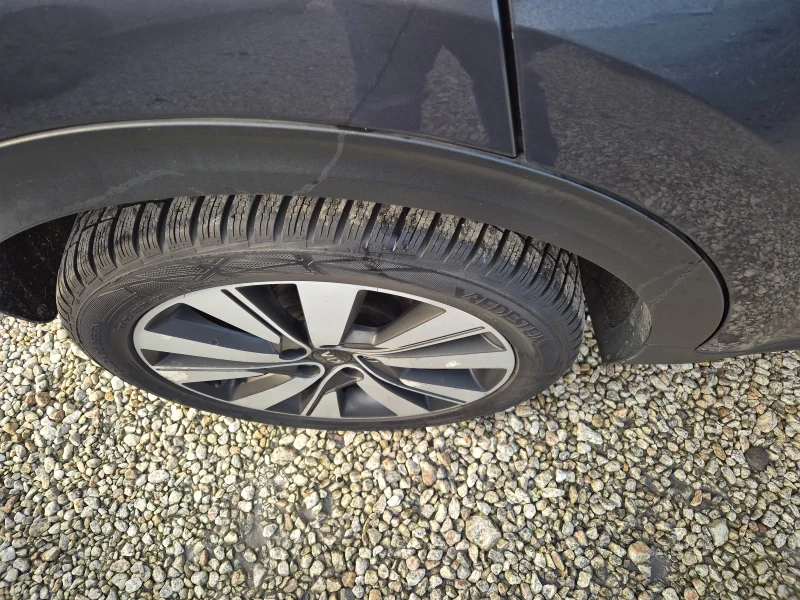 Kia Sportage 2 WD 1.7 CRDI АВТОМАТИК 7 скорости, снимка 5 - Автомобили и джипове - 52975920