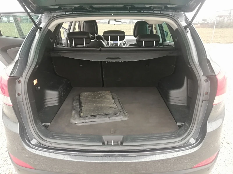 Hyundai IX35 2.0d4x4 kli 184ks, снимка 11 - Автомобили и джипове - 53008348