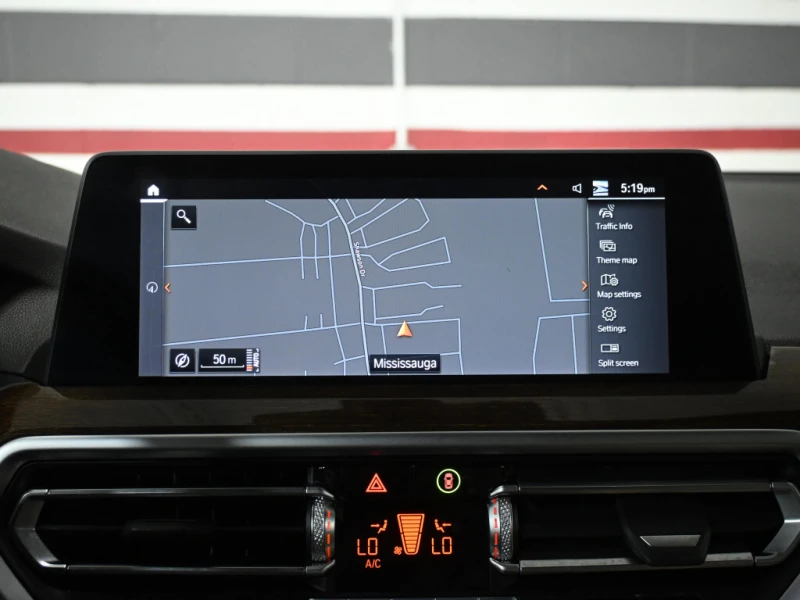 BMW X3 XDRIVE30I  С РЕГИСТРАЦИЯ & АВТО КРЕДИТ, снимка 11 - Автомобили и джипове - 53257241