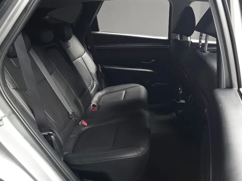 Hyundai Tucson 1.6 2WD Premium - САМО 30% АВАНС, снимка 11 - Автомобили и джипове - 55788318