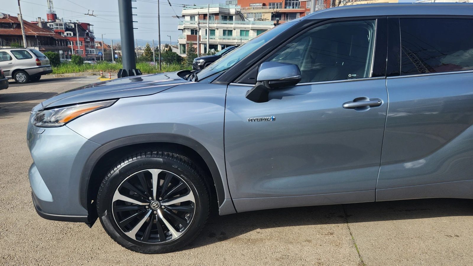 Toyota Highlander LUXURY - изображение 6