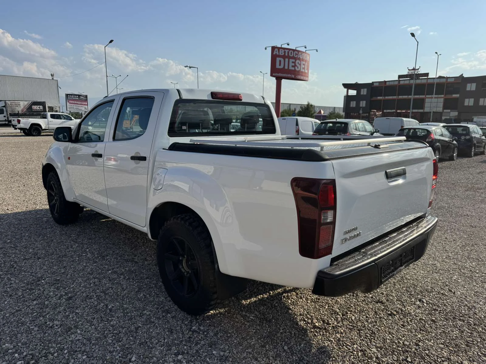Isuzu D-max DC 1.9D - изображение 5