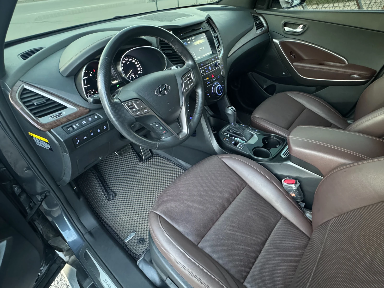 Hyundai Santa fe 2.2 CRDi 4WD 1 Million Ultimate, снимка 8 - Автомобили и джипове - 53798034