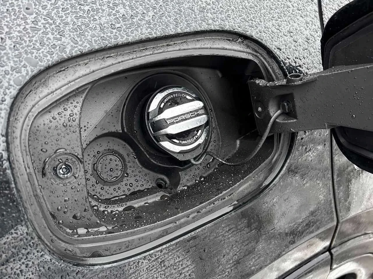 Porsche Cayenne * GTS * CARFAX * ЦЕНА ДО БГ, снимка 14 - Автомобили и джипове - 54089878