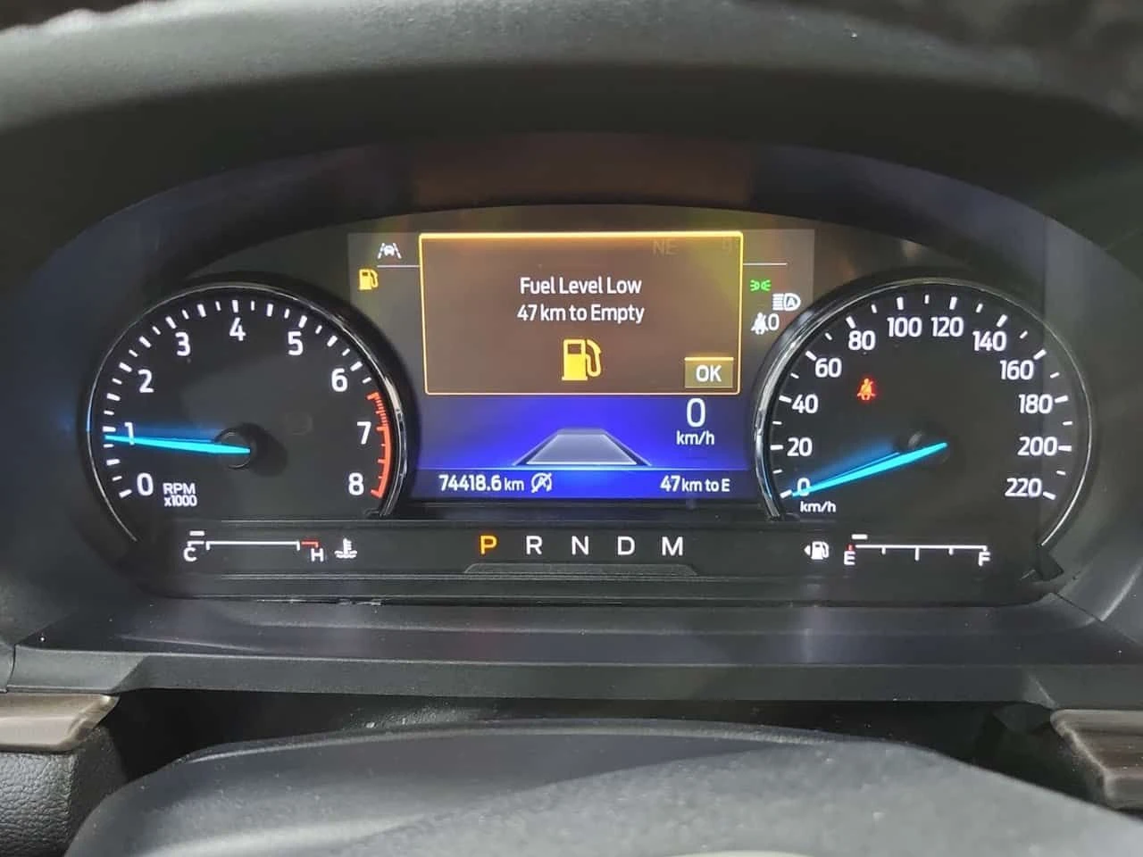 Ford Explorer * LIMITED* 360 КАМЕРА* ПОДГРЕВИ* ОБДУХВАНЕ* 2 КЛЮЧ, снимка 9 - Автомобили и джипове - 54122700