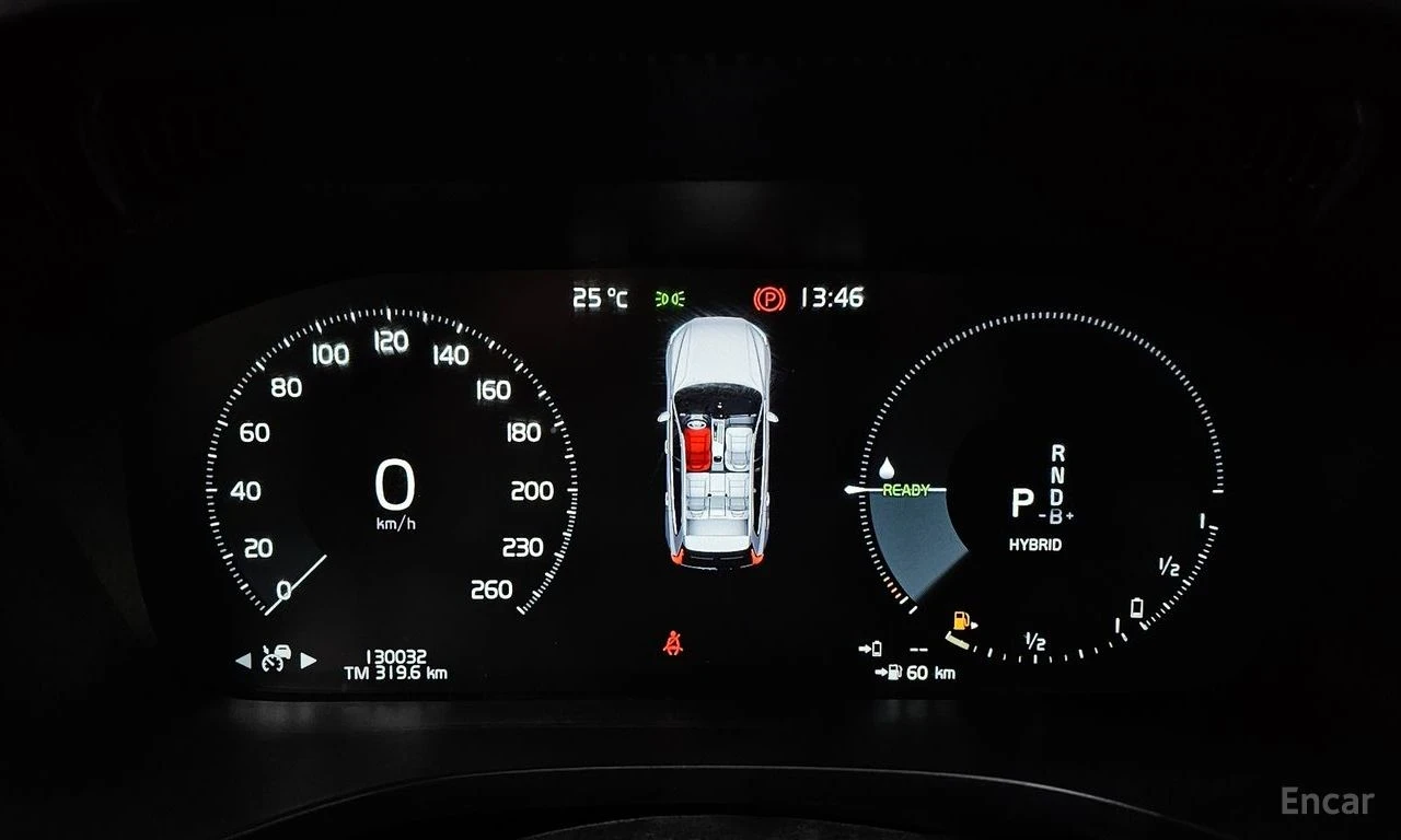 Volvo XC60 T8 R-design | ПАНОРАМА | 360 КАМЕРА | HEAD-UP | , снимка 8 - Автомобили и джипове - 54488509