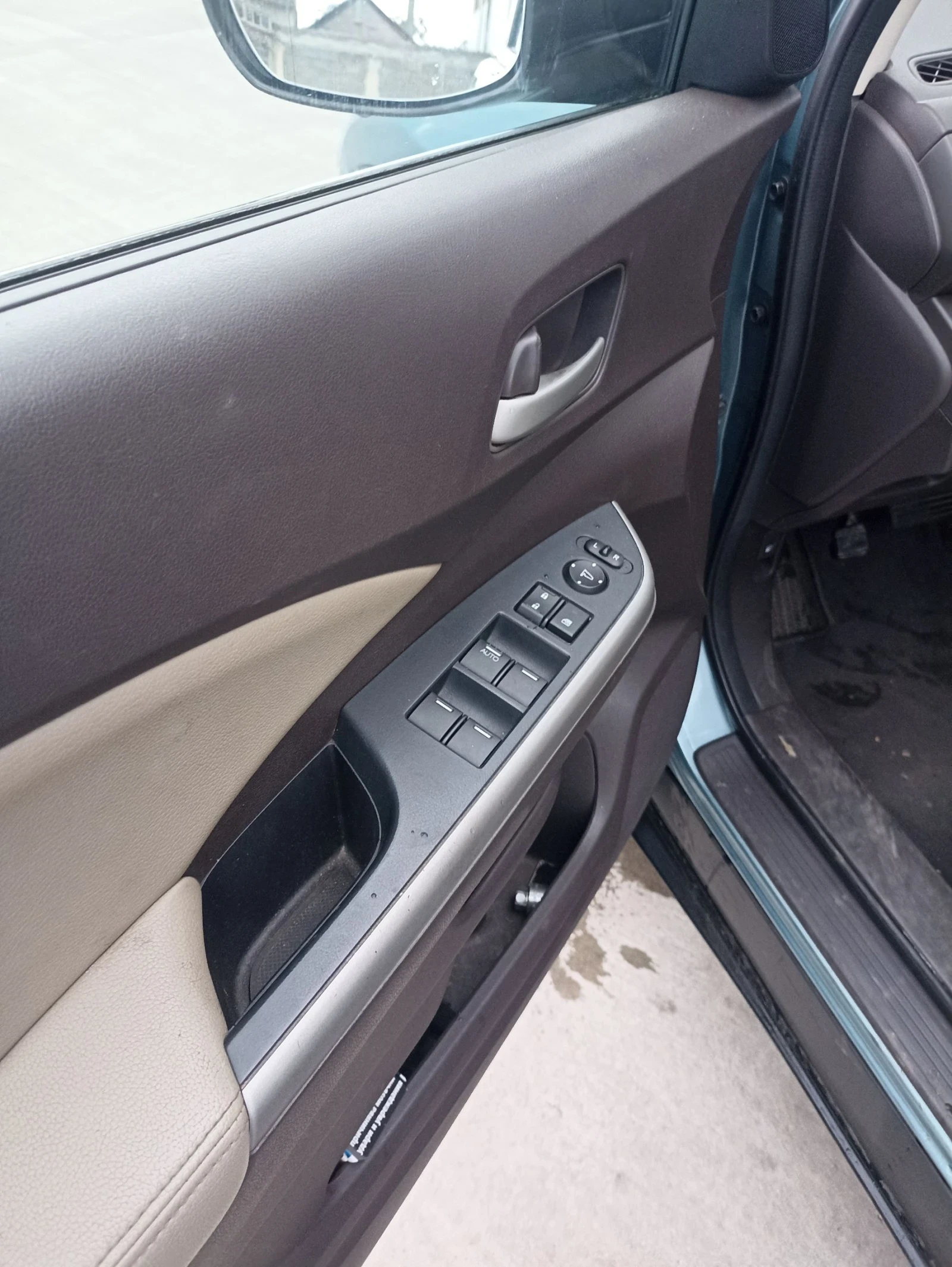 Honda Cr-v, снимка 11 - Автомобили и джипове - 54519606