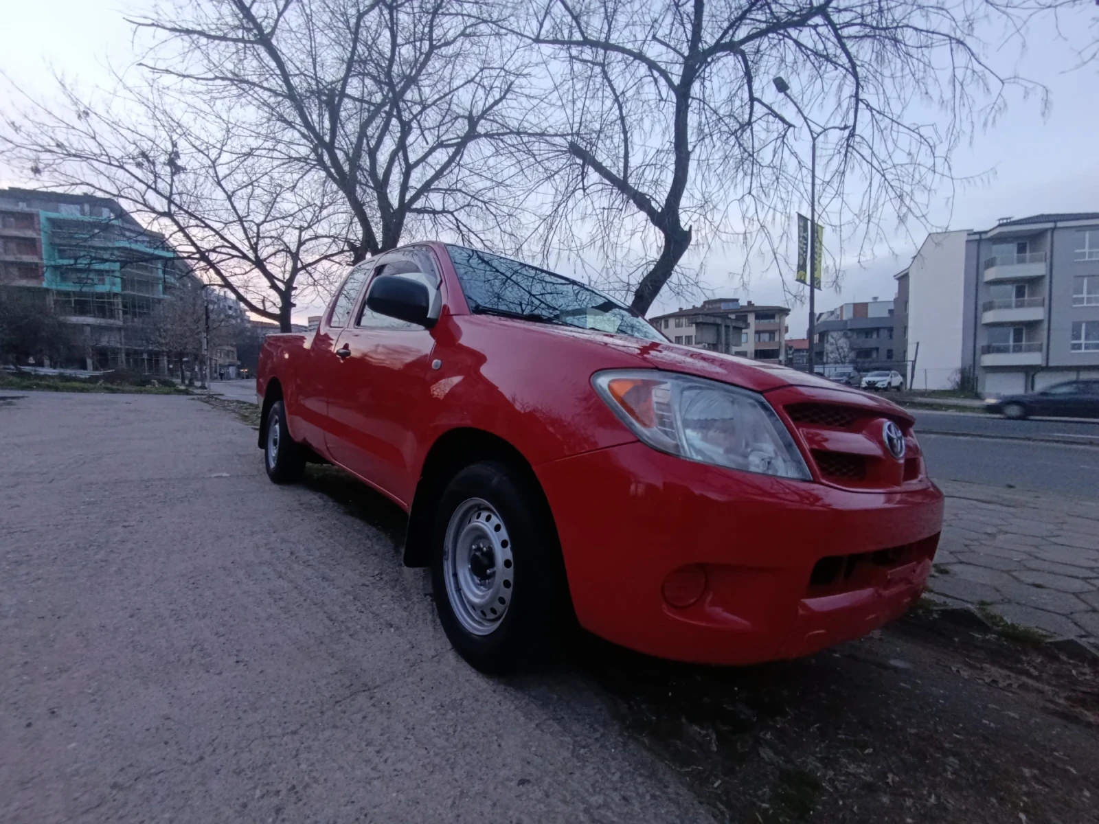 Toyota Hilux, снимка 4 - Автомобили и джипове - 55066880
