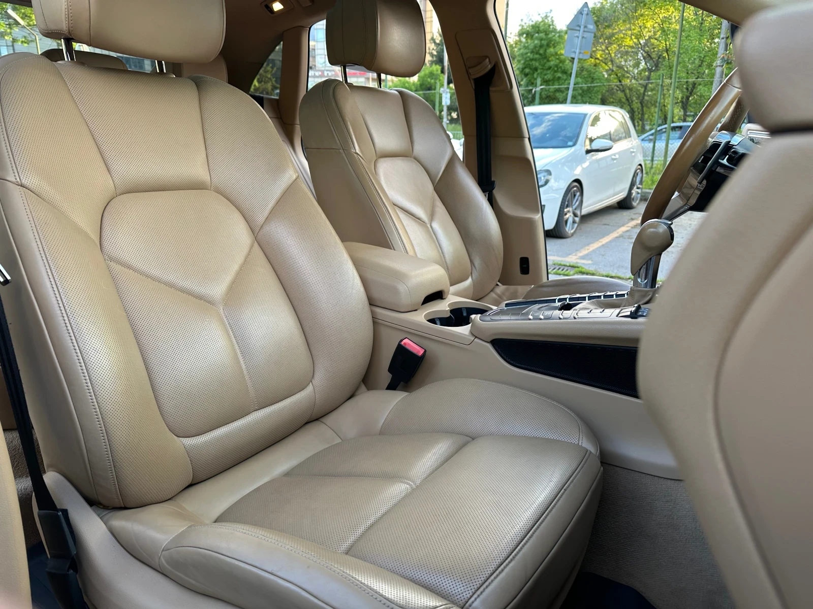 Porsche Macan, снимка 11 - Автомобили и джипове - 55418986
