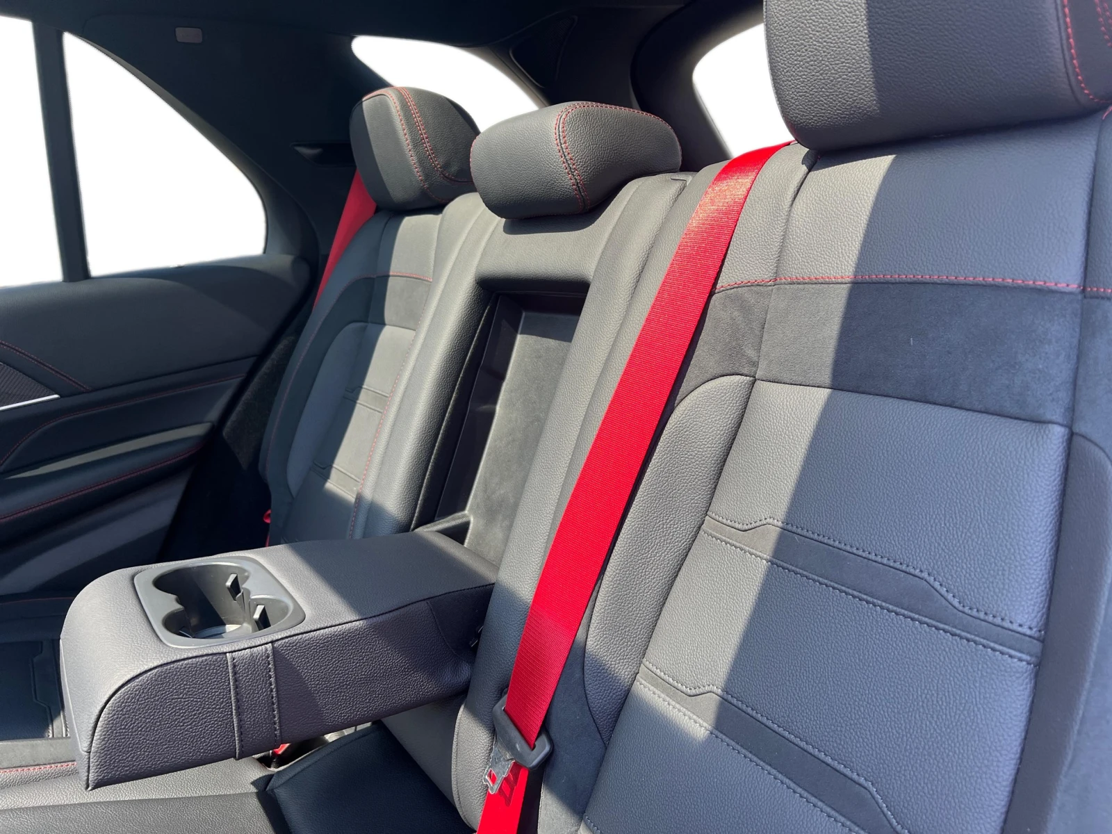 Mercedes-Benz GLE 53 4MATIC + 6+ 1 | Mobile.bg � ����������� 10