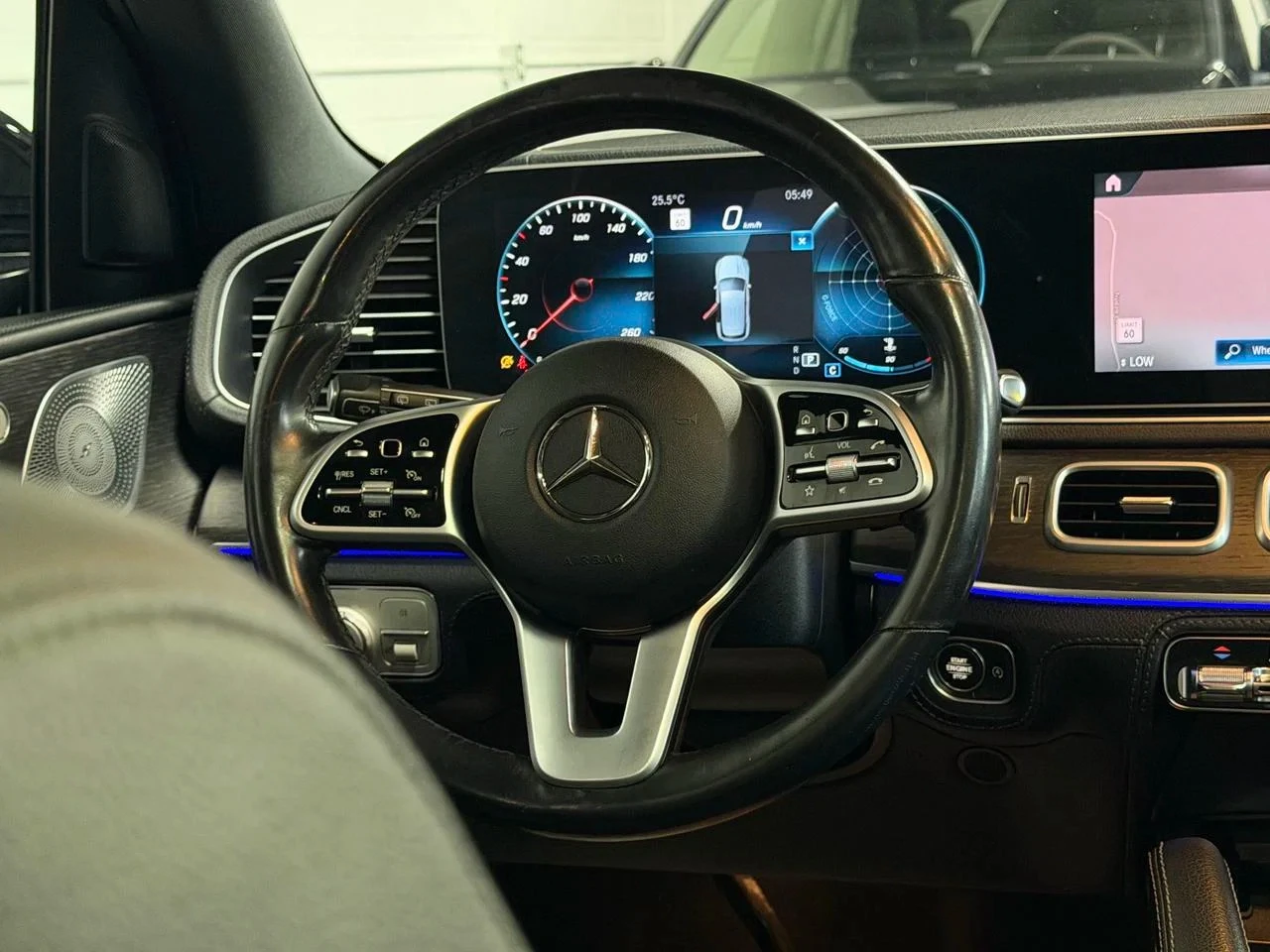 Mercedes-Benz GLE 350 4MATIC AMG, снимка 9 - Автомобили и джипове - 56069310