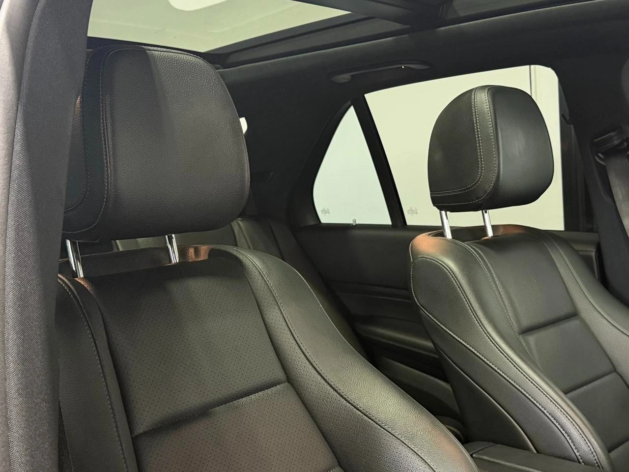 Mercedes-Benz GLE 350 4MATIC AMG, снимка 12 - Автомобили и джипове - 56069310