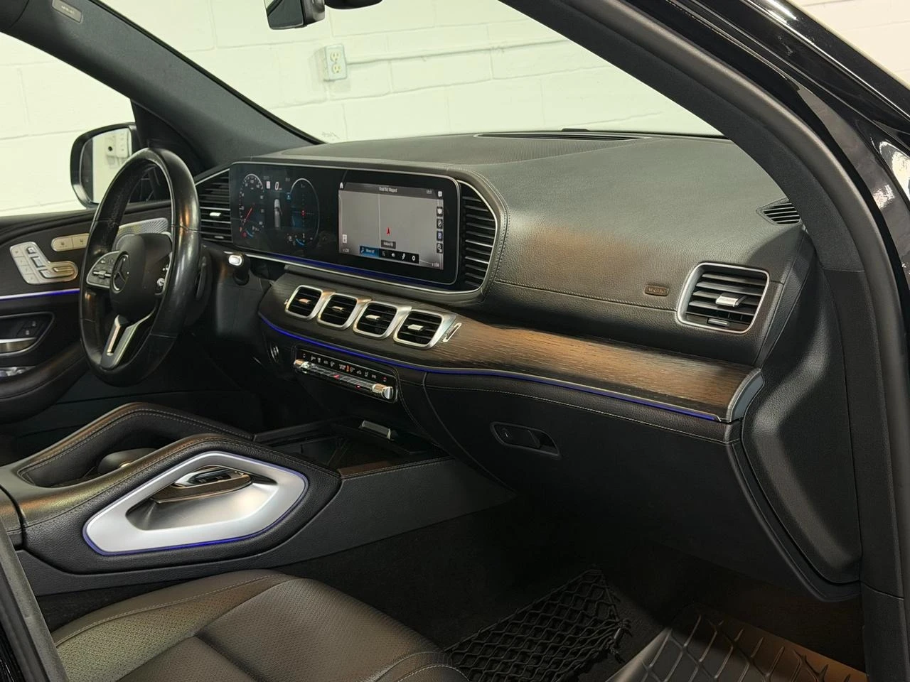 Mercedes-Benz GLE 350 4MATIC AMG, снимка 11 - Автомобили и джипове - 56069310