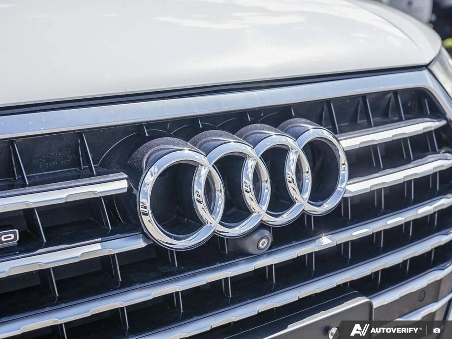 Audi Q7, снимка 7 - Автомобили и джипове - 56115336