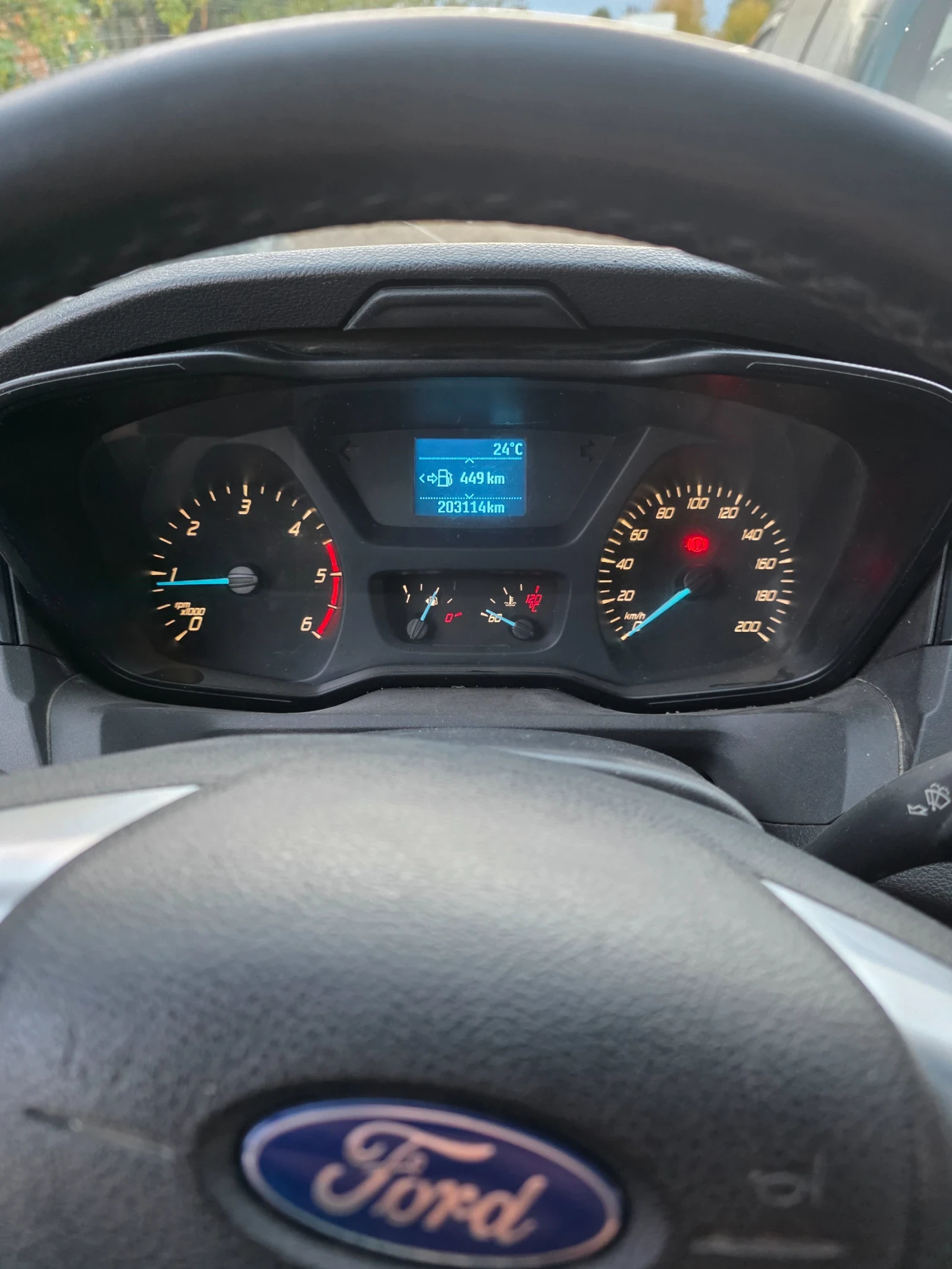 Ford Transit 2.0 ecoblue 130ks, снимка 10 - Бусове и автобуси - 56415785