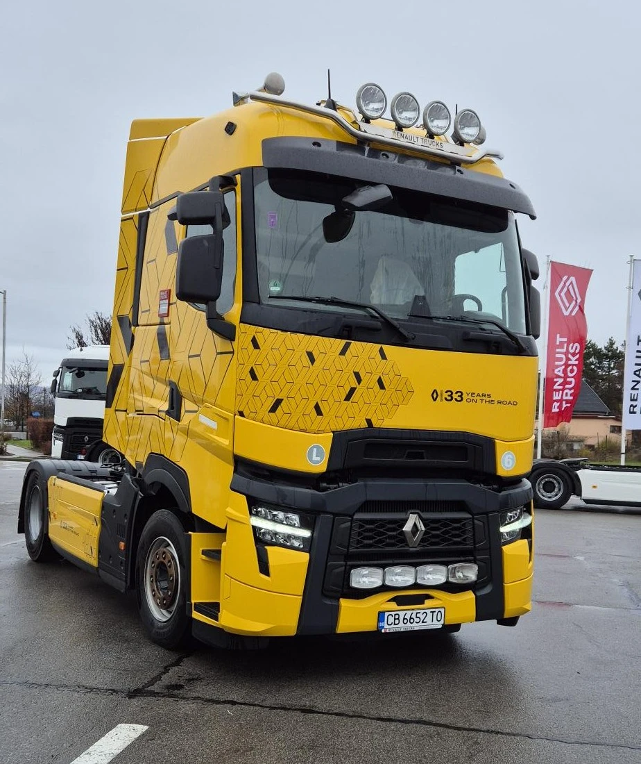 Renault T Собствен ЛИЗИНГ, снимка 1
