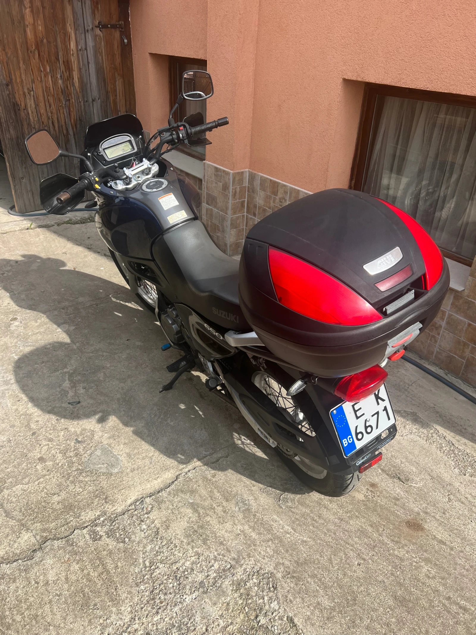 Suzuki XF Freewind 650, снимка 6 - Мотоциклети и мототехника - 54264061