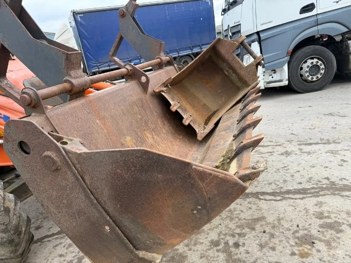 Багер Fiat Kobelco FB100.2 - изображение 2