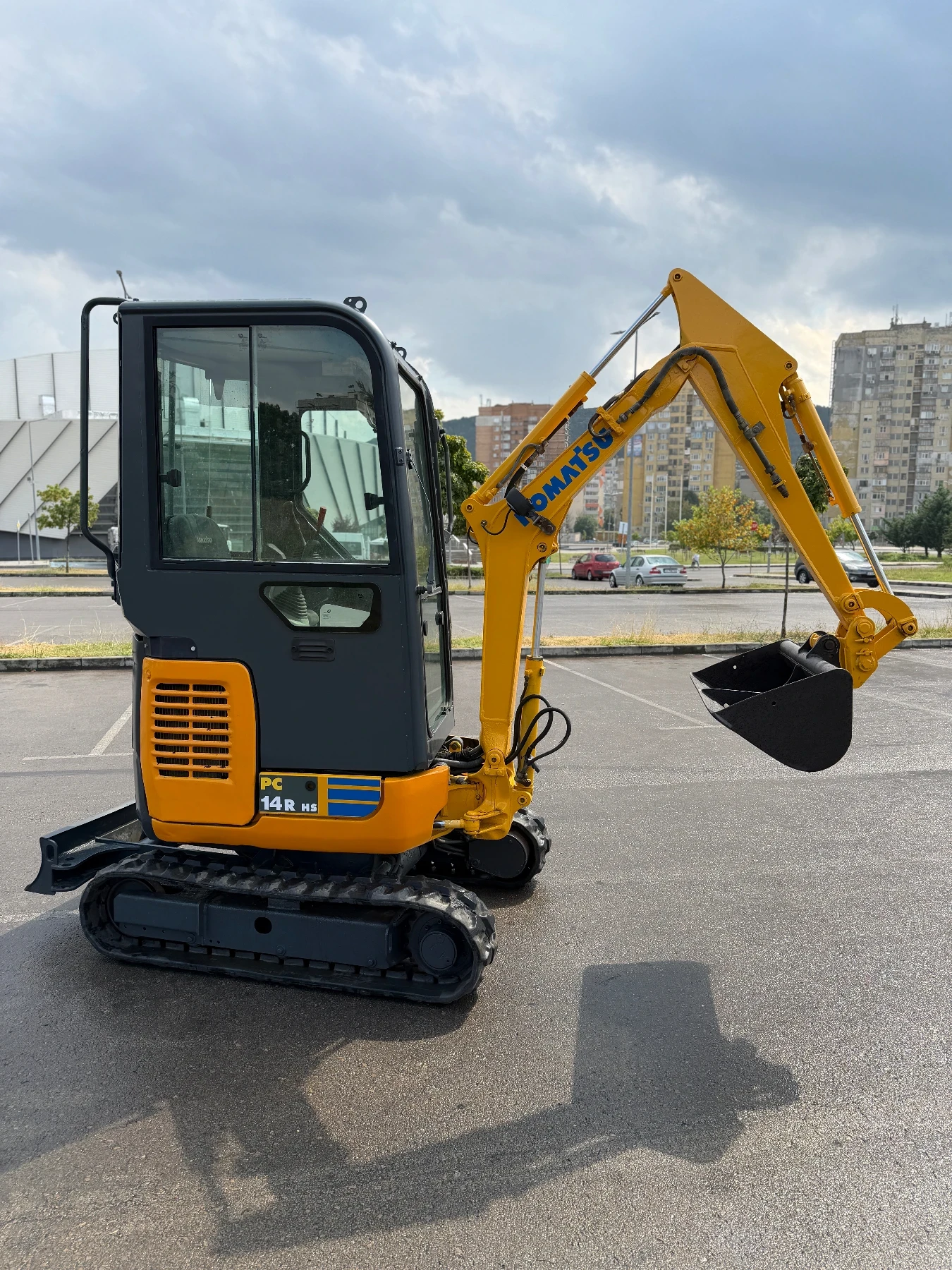 Багер Komatsu PC14R Разпъващи вериги, снимка 3 - Индустриална техника - 55840659