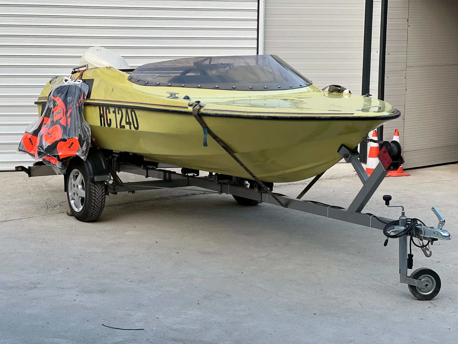 Лодка Yamaha, снимка 11 - Воден транспорт - 55914580